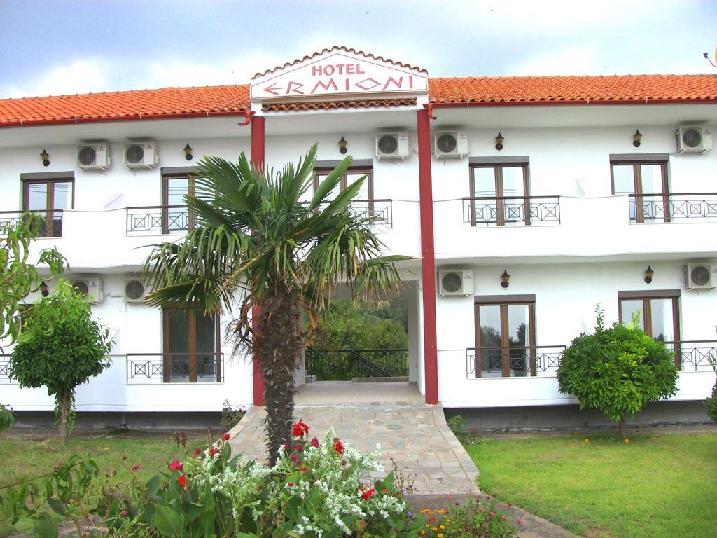 Hotel Ermioni Kalamitsi  Exterior photo